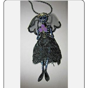 Betsey Johnson skeleton Bride necklace